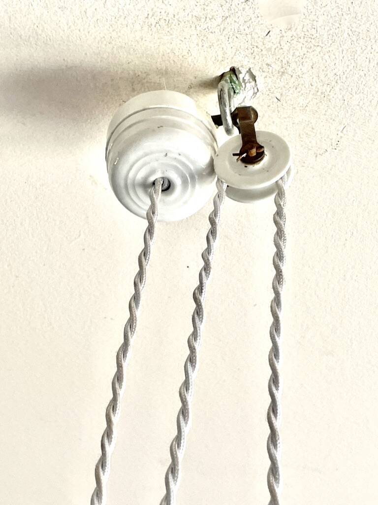 Opaline corolla pulley suspension rises and falls 1900