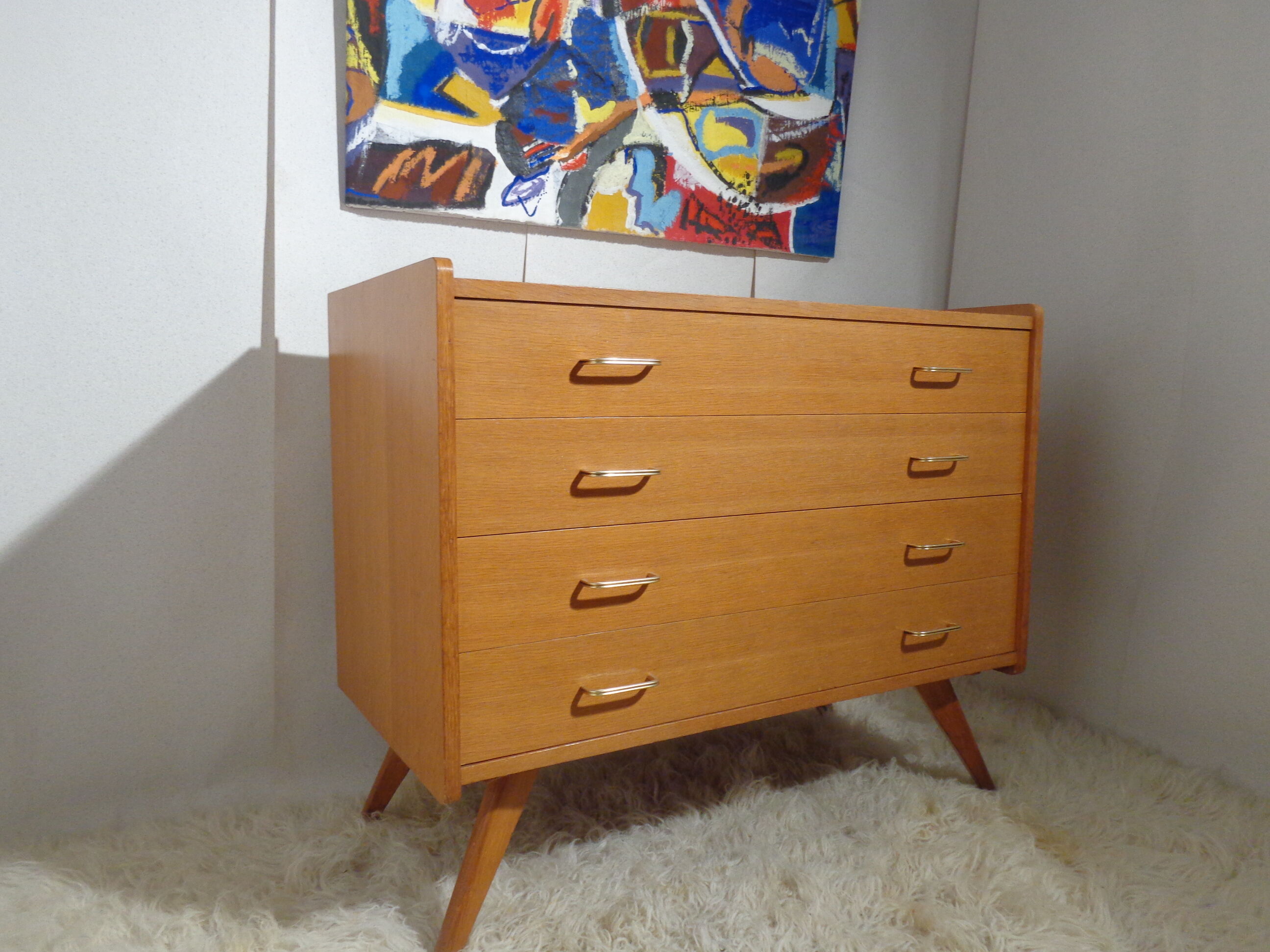 Dresser vintage Scandinavian feet compass year 60