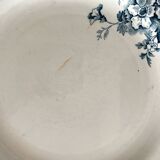 Flat plates made of St Amand Marie-Louise ironstone.