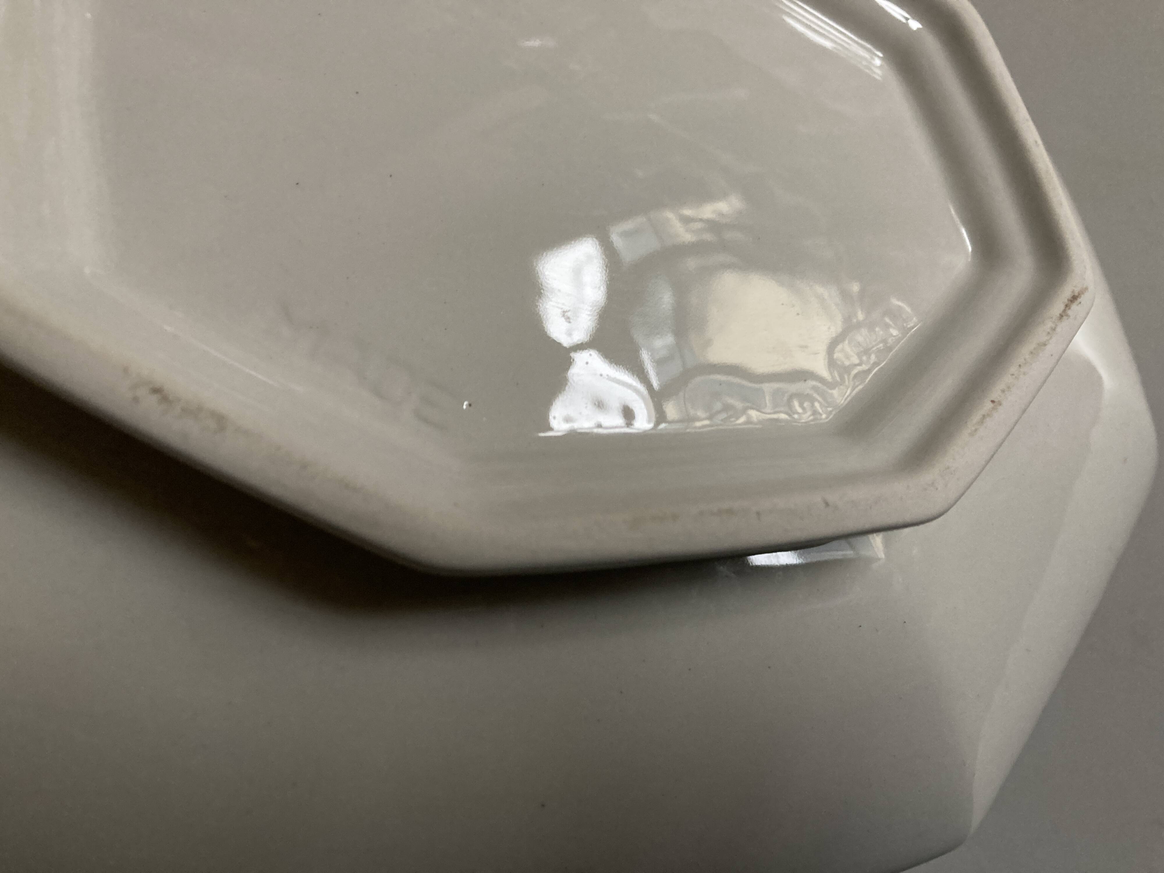 Neo Classic Greek Revival Octagonal Beaded English Earthenware Centerpiece