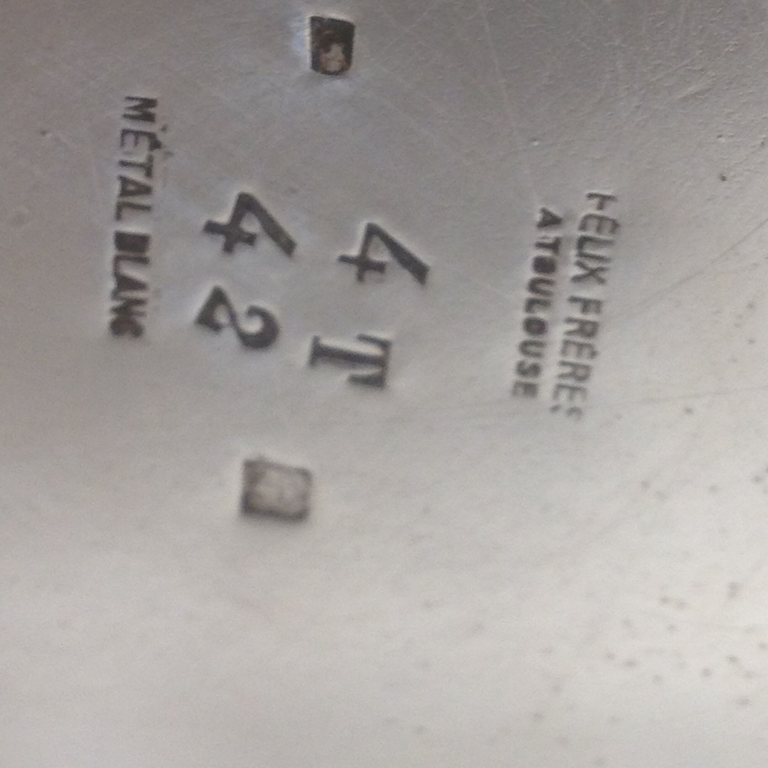 Teapot and milk jug in silver metal, Félix Frères