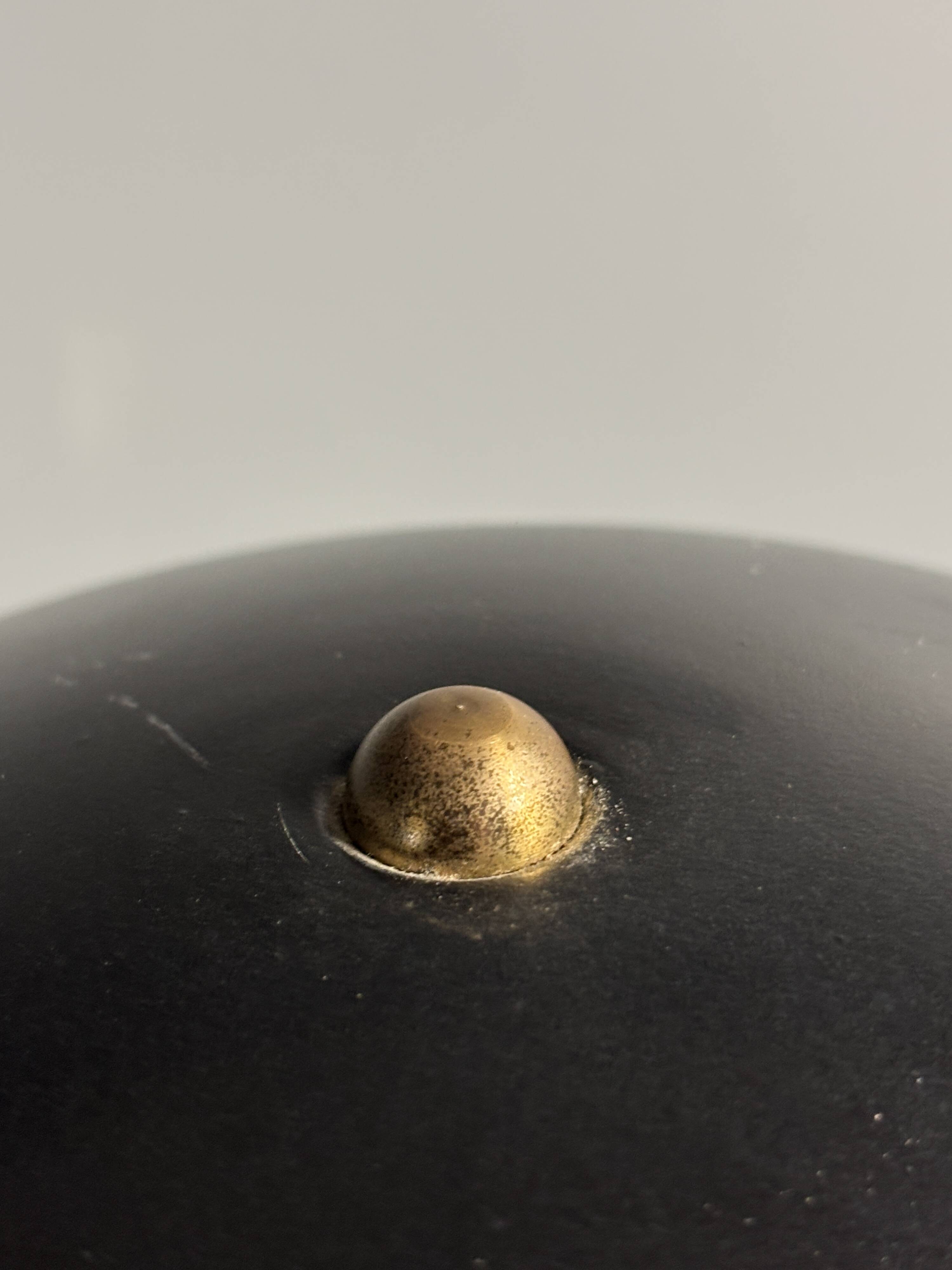 Midcentury Italian scallop mushroom wavy brass desk or table lamp, 1960s