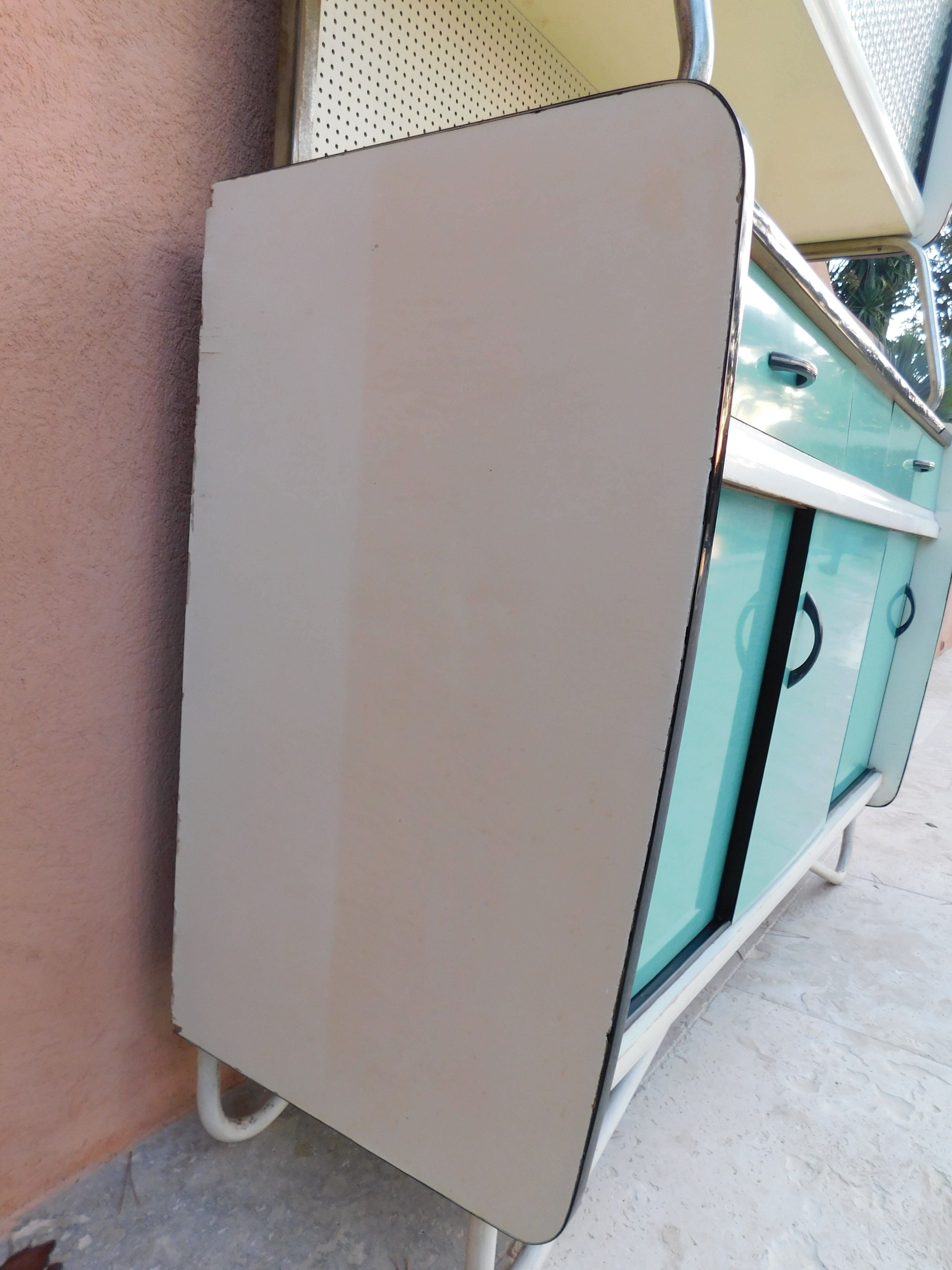 Formica kitchen buffet