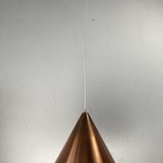 Suspension en cuivre perforé, Nordisk Solar, Danemark
