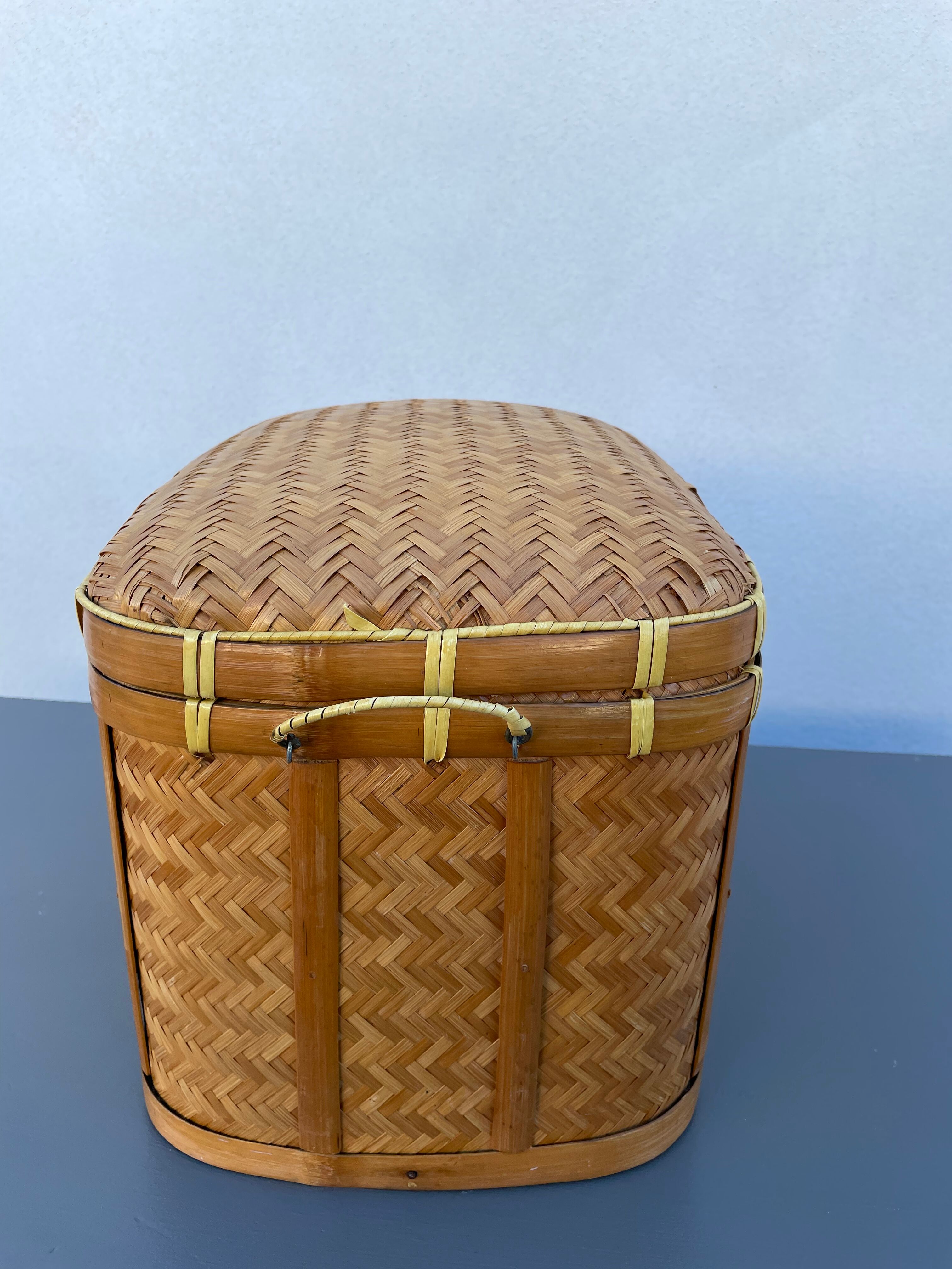 Woven rattan trunk