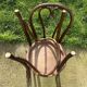 Paire de chaise bistrot en bois courbé Thonet