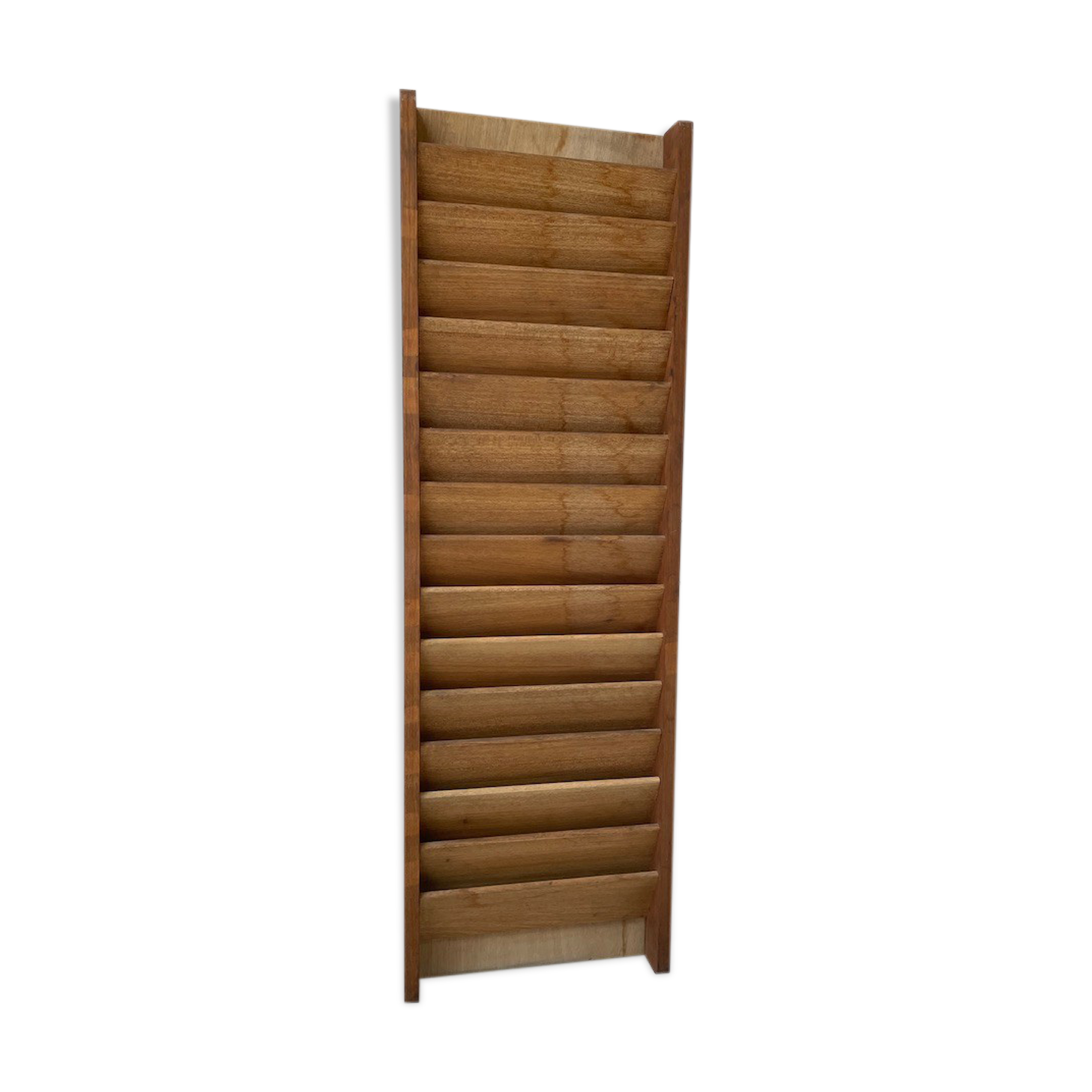 Oak wall magazine door