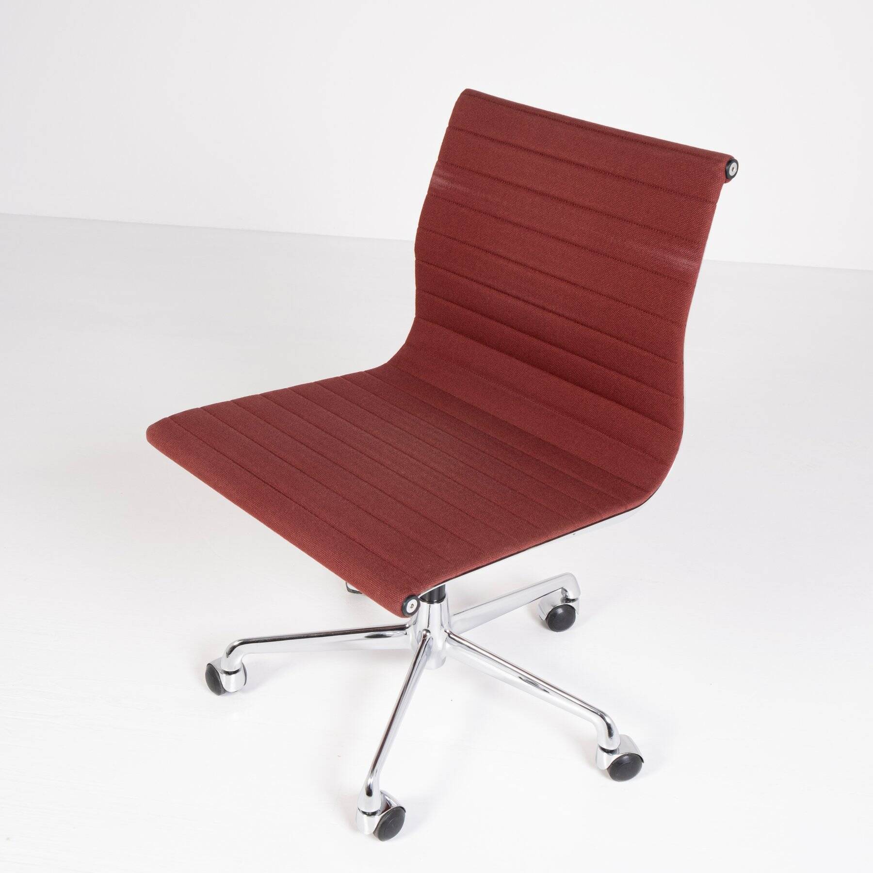 ICF-Eames office chair