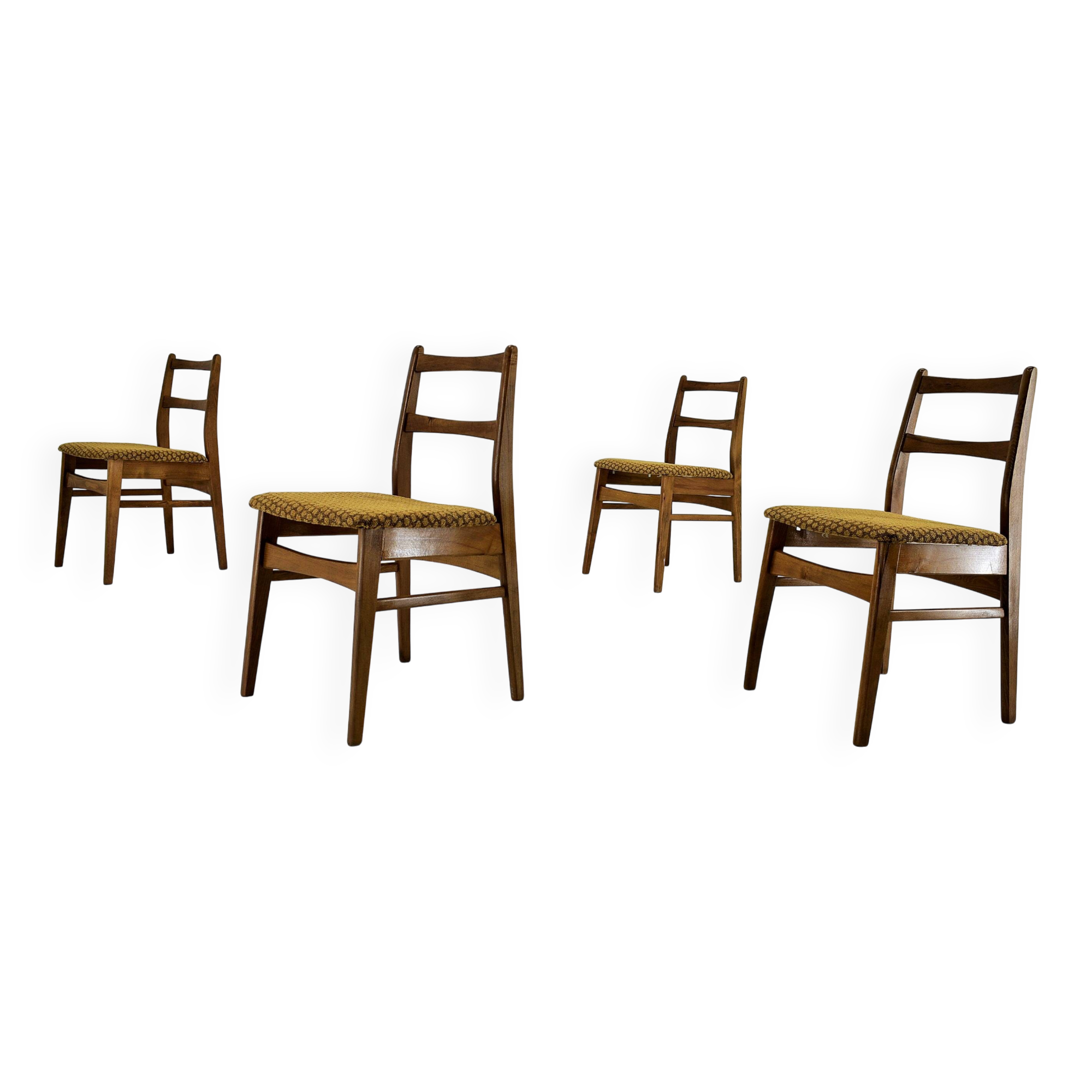 4 chaises de salle à manger en hêtre années 1960, Tchécoslovaquie