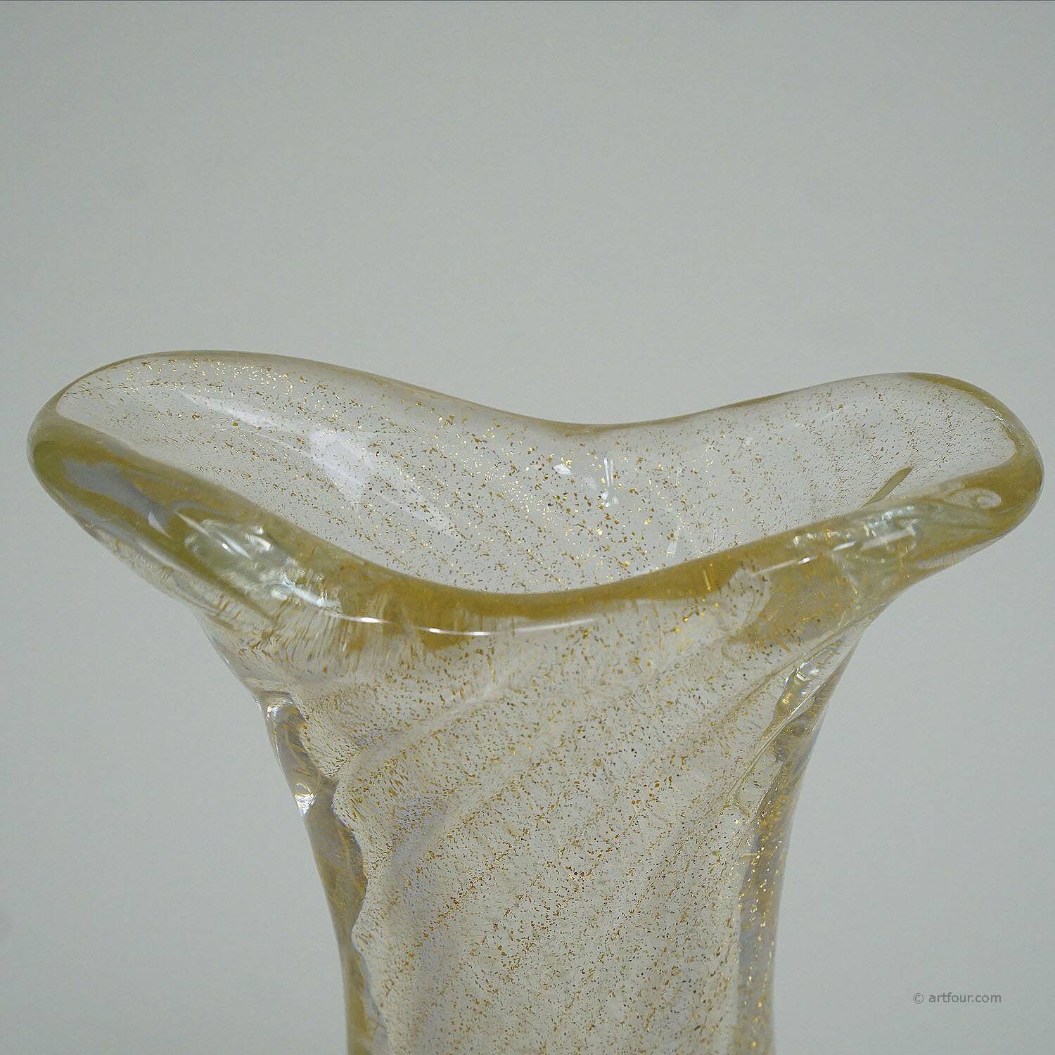 Flavio Poli for Seguso Vetri d'Arte Incrociato oro vase 1949