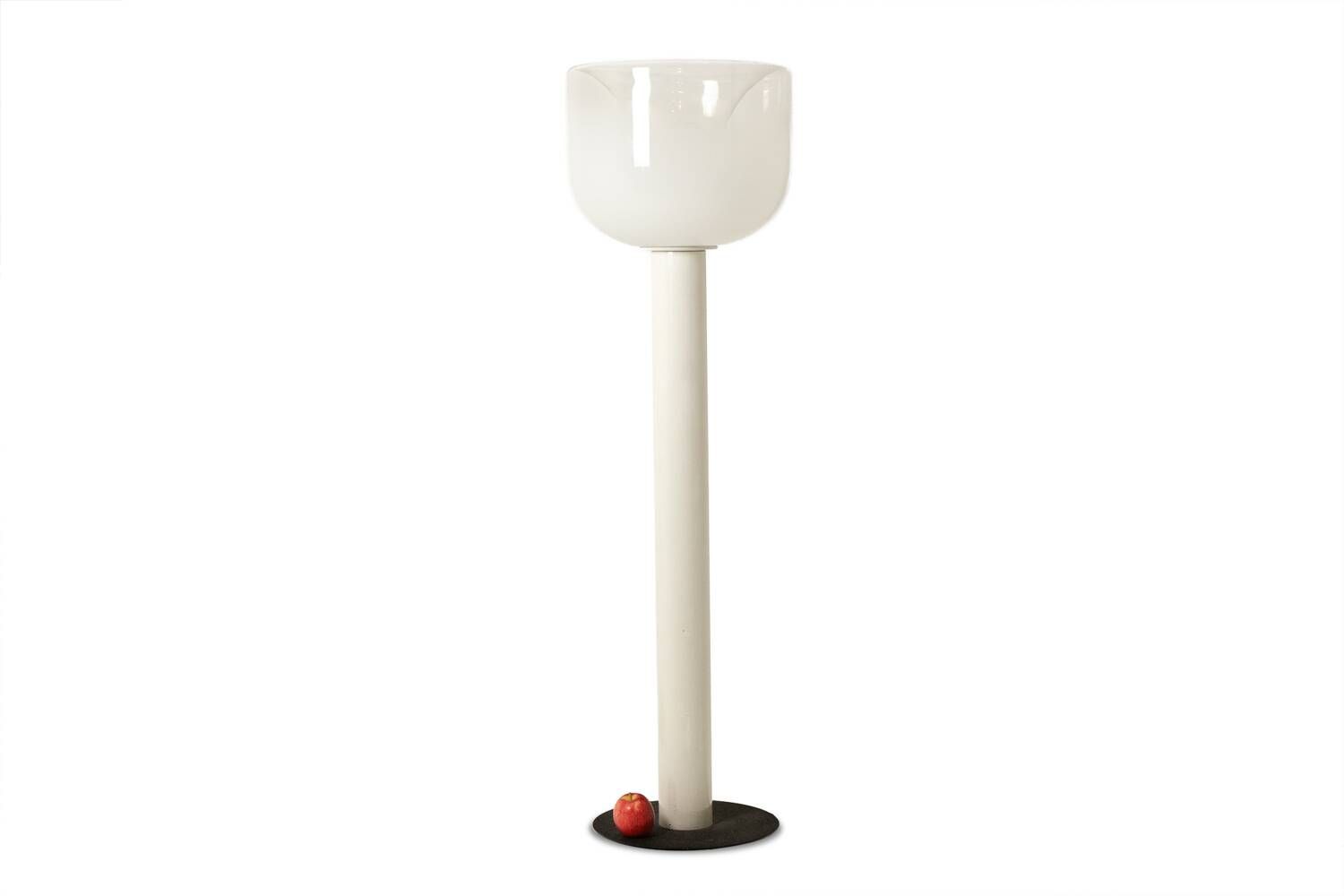 Toso and Massari, for Leucos. Floor lamp in Murano glass. Circa 1970.