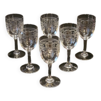 6 anciens verres a pied a porto en cristal de baccarat gravé