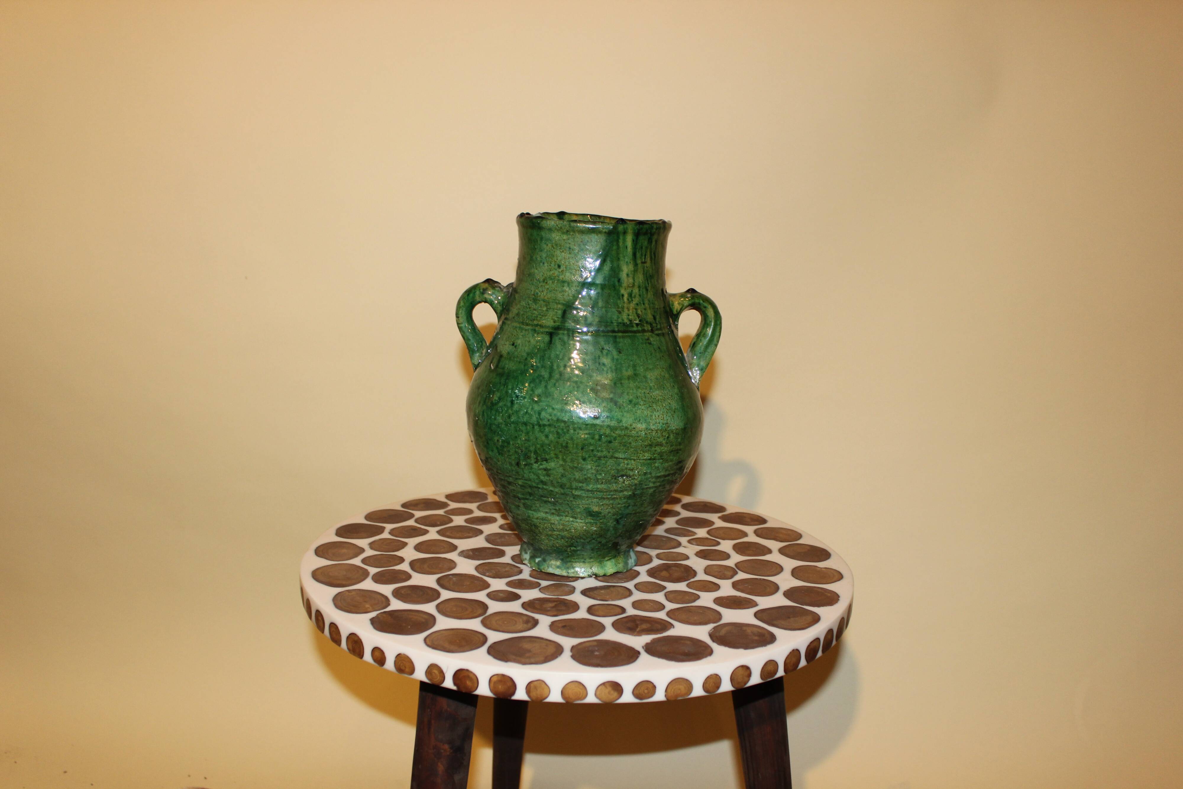 Tamgroute pottery vase