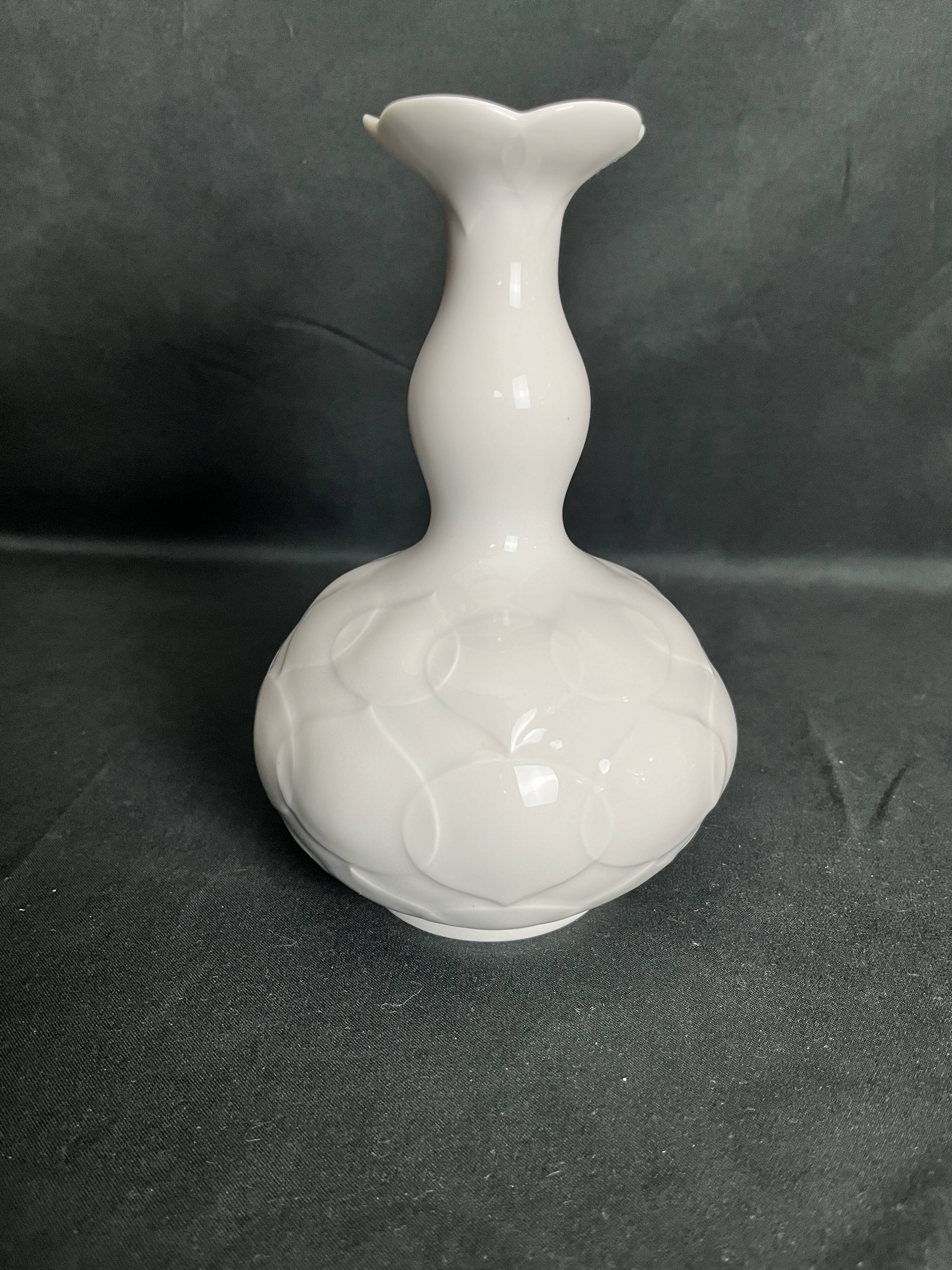 German porcelain vase signed Weifs, early 20th century