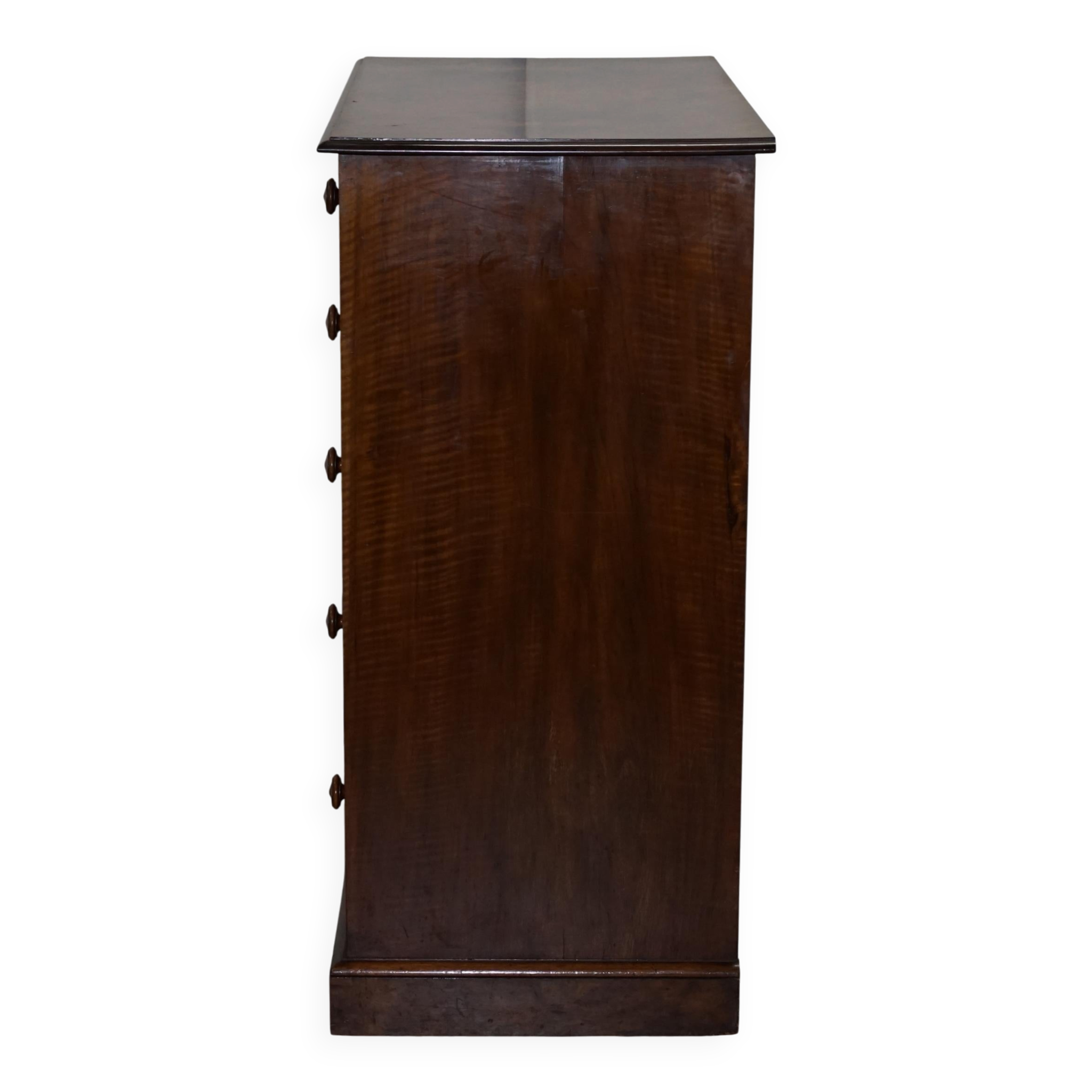 Commode militaire Howard & Son 1881 par Sir C Pigott