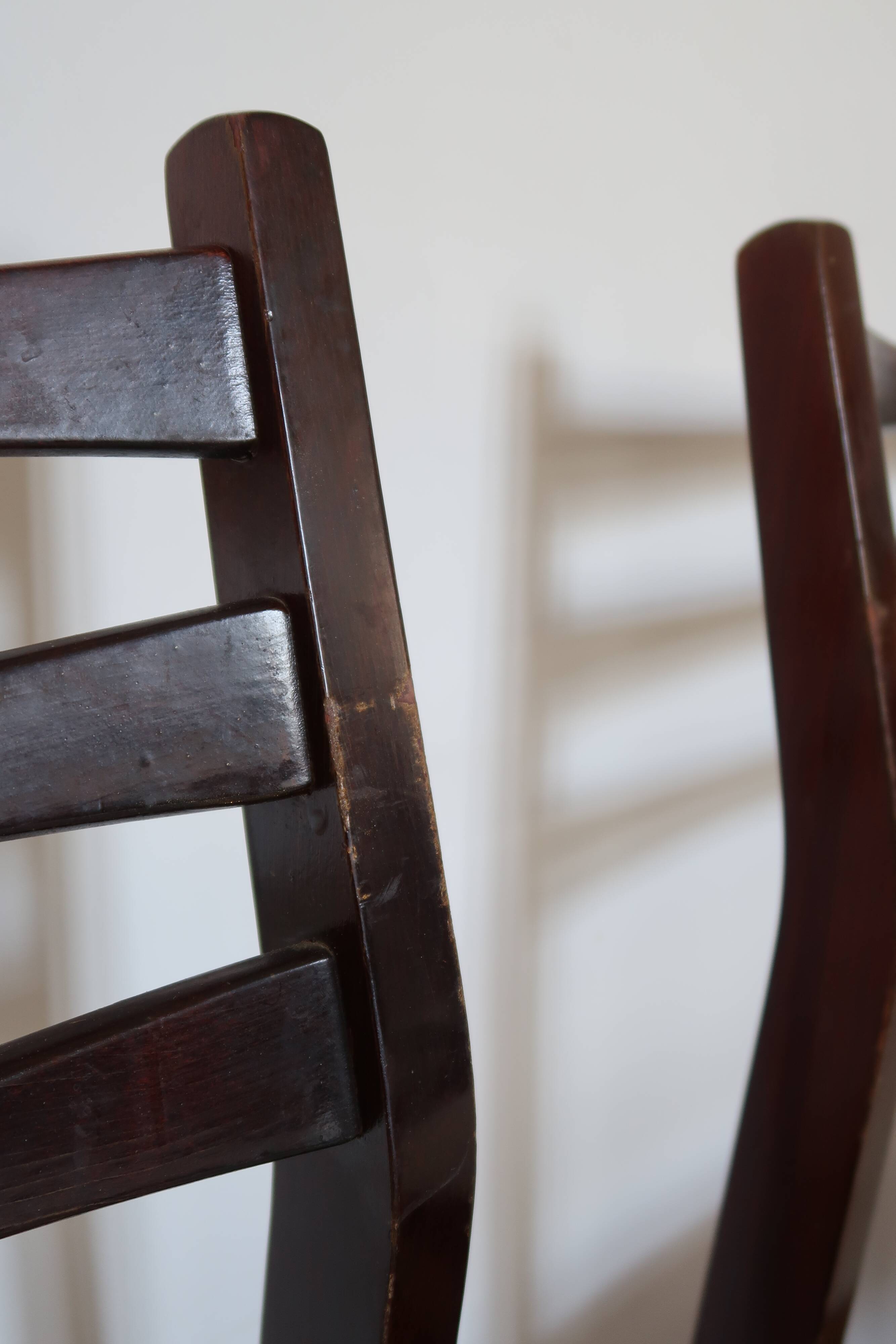 6 Scandinavian chairs skaï white