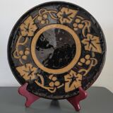 Plat en terre cuite vernissée des années 50 du Dauphiné Gaetana Marino vignes