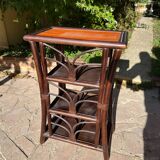 Shelf on rattan legs