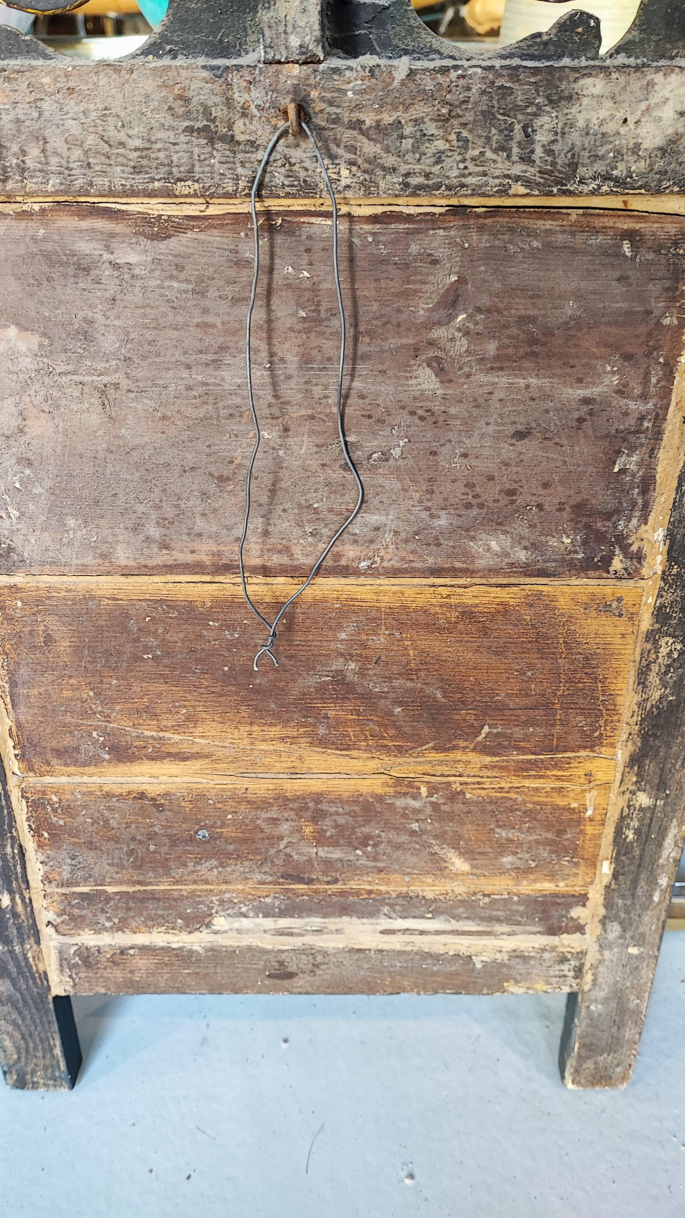 Louis XIV mirror in carved gilded wood, 18th century - 75 cm