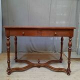 Rectangular table with side pulls