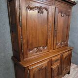 Important buffet deux corps époque Louis XV en chêne massif