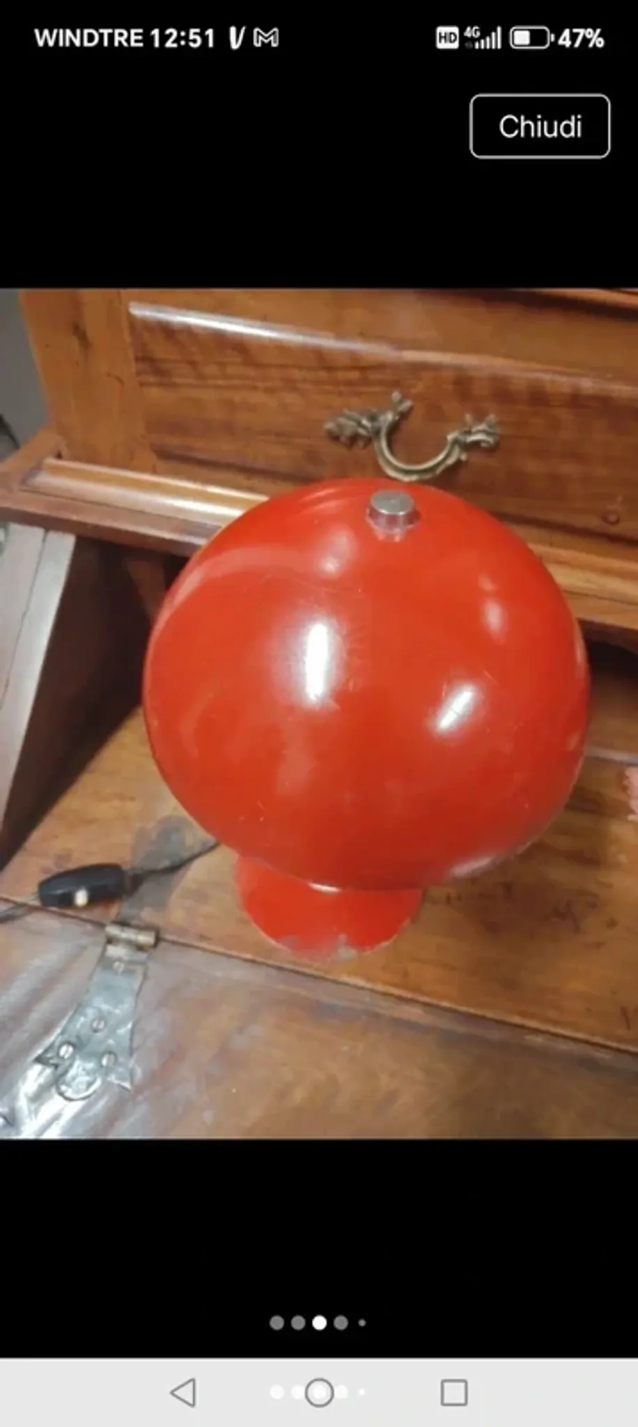 Metal space age mushroom lamp