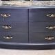Commode époque Art Déco en bois laqué et mosaique de miroirs