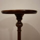 High English guéridon/side table in mahogany.