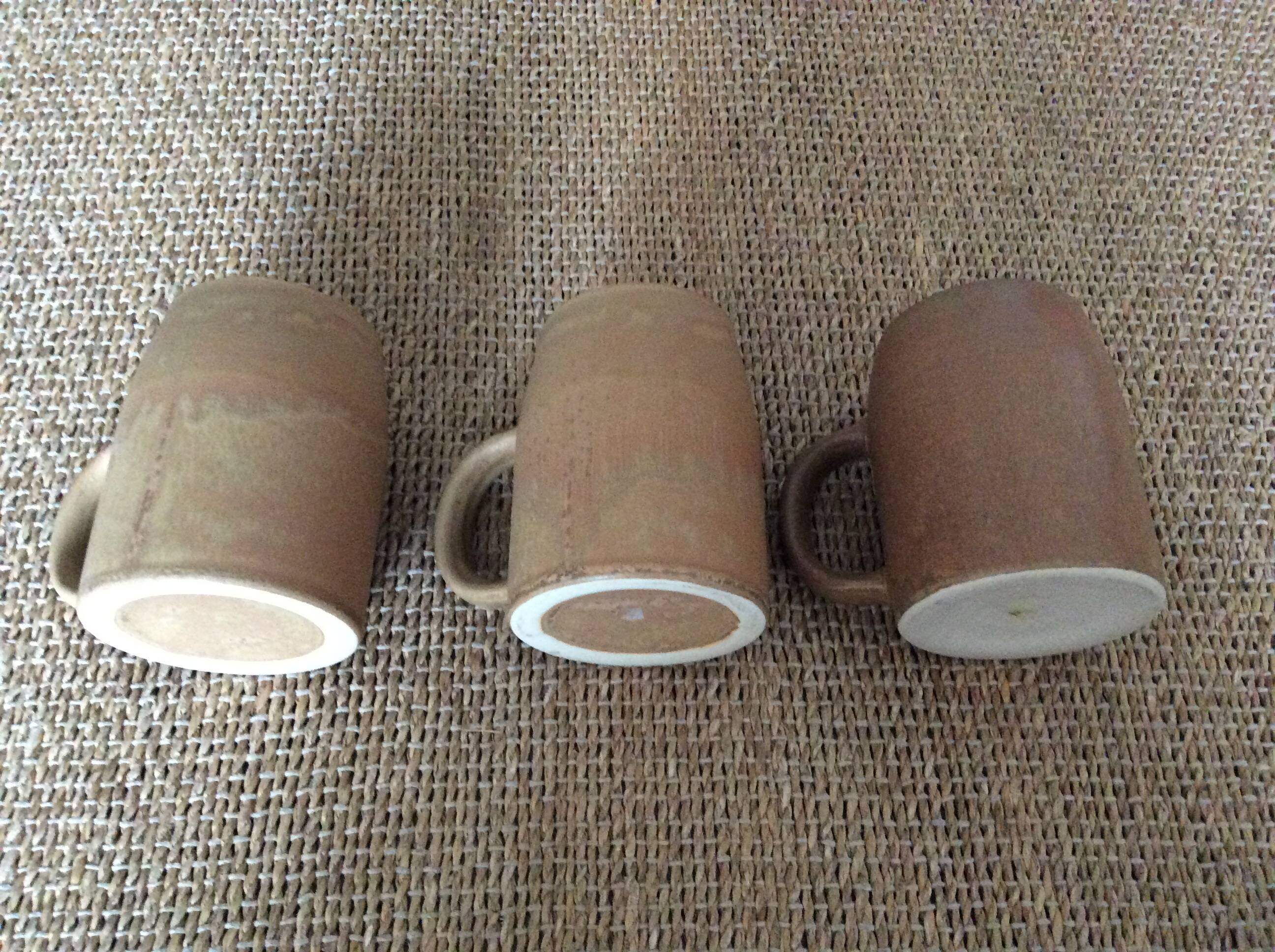 3 stoneware mugs