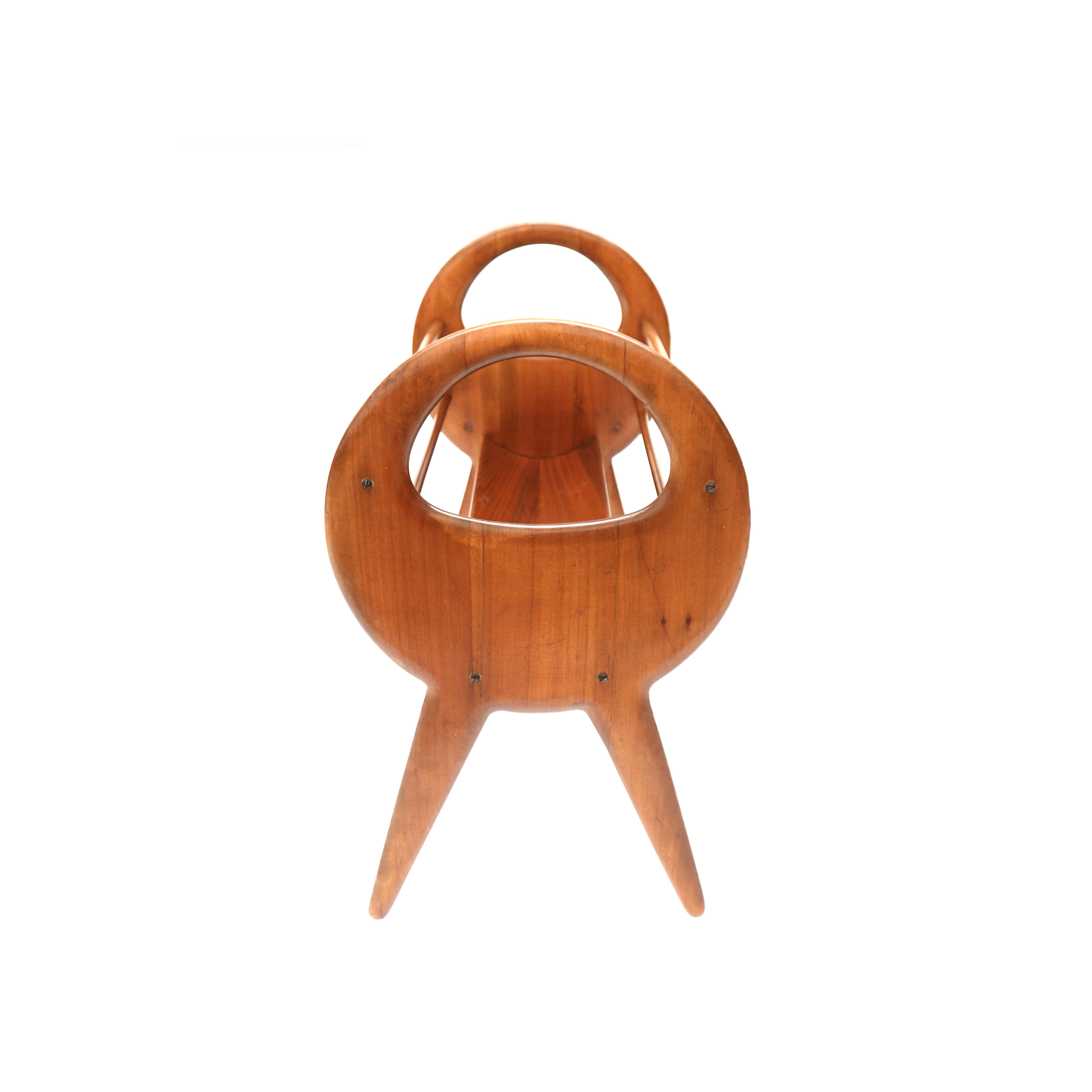 Vintage organically designed magazine rack / reading basket from the 1960s