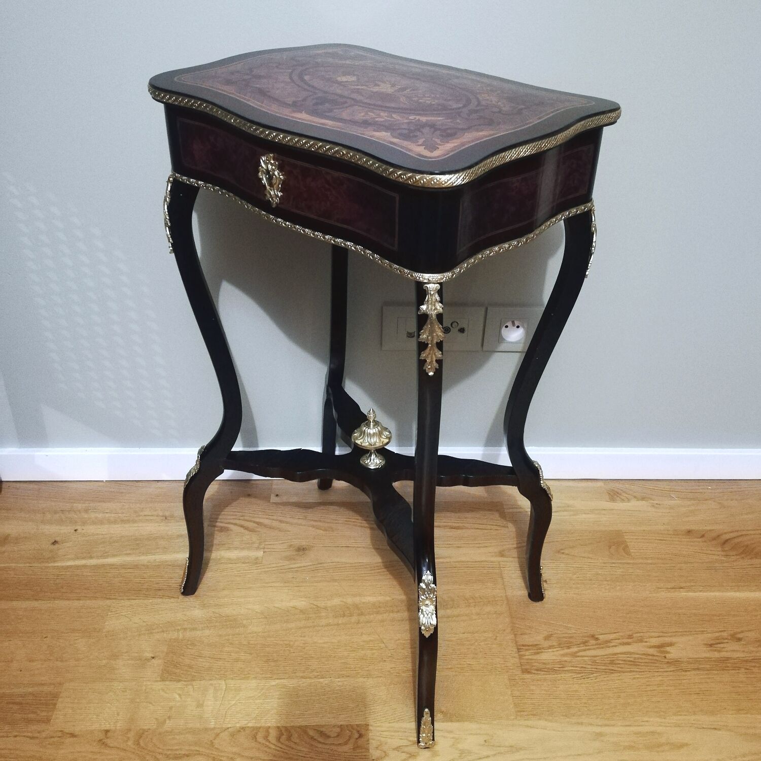 Dressing table in marquetry style Napoleon III