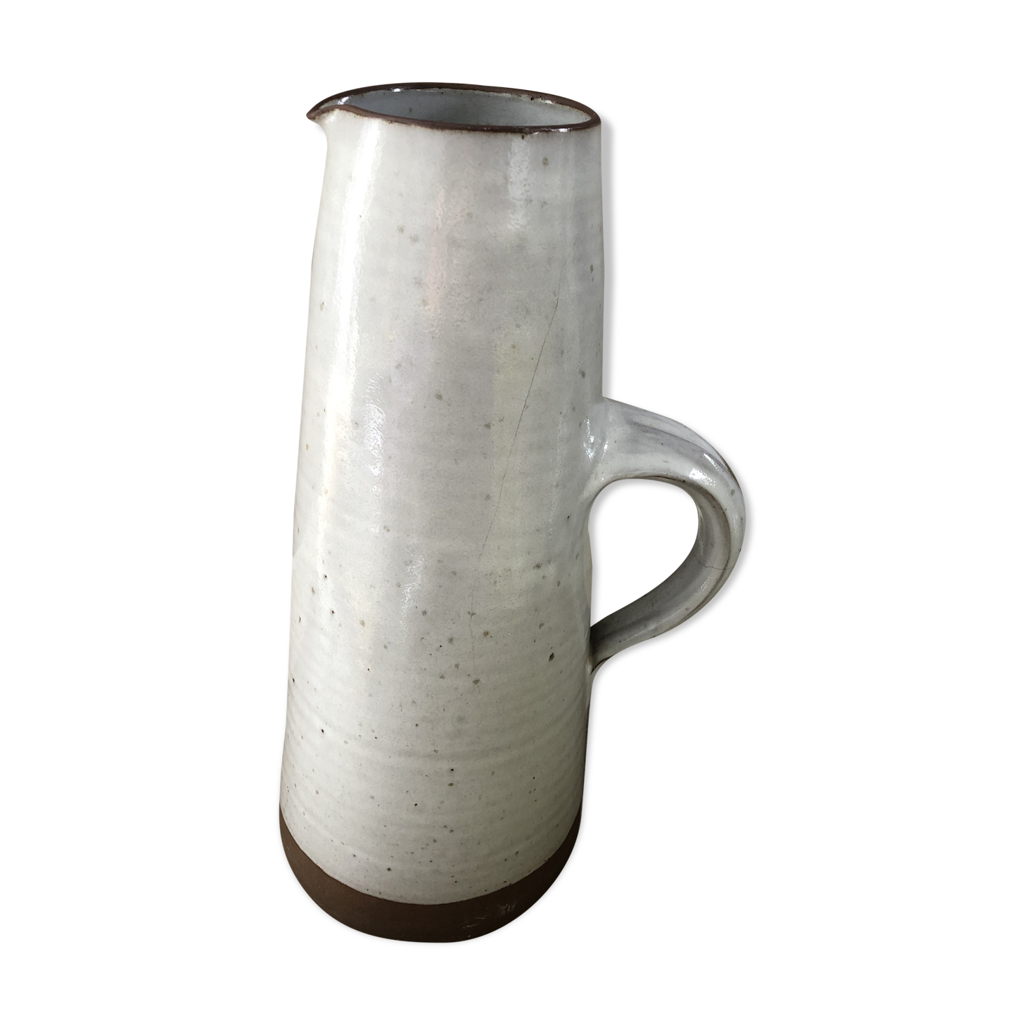 Pitcher speckled Roger Jacques