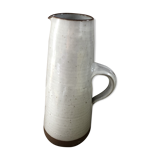 Pitcher speckled Roger Jacques