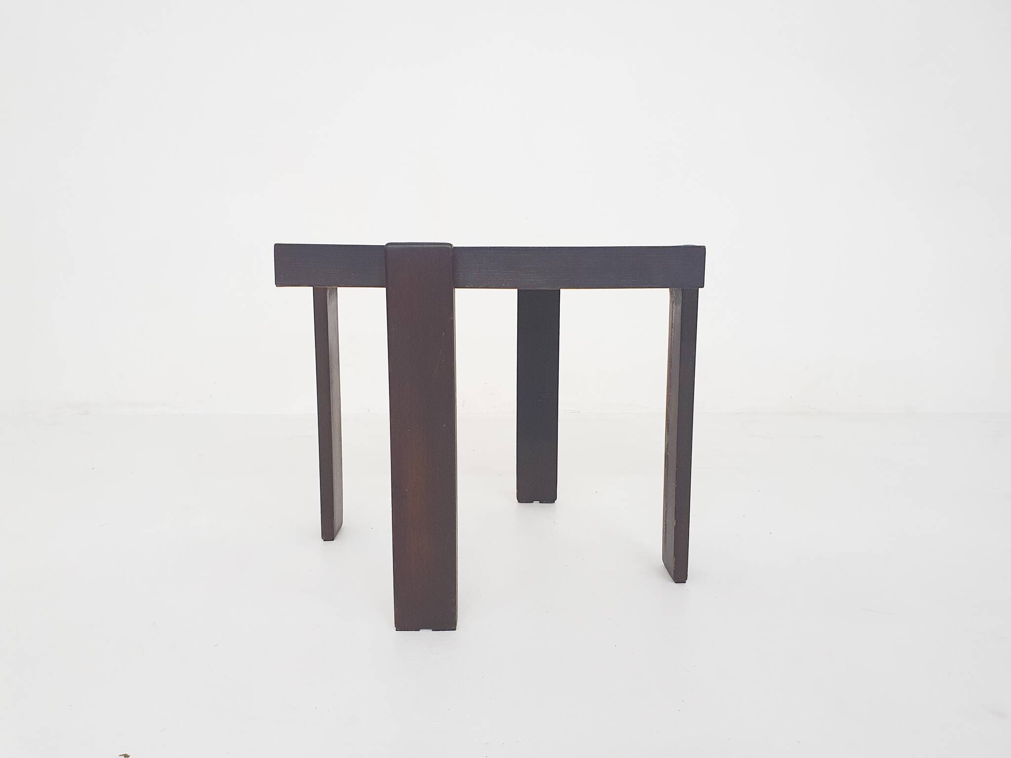 Dark brown square side table in the style of Porada Arredi, 1960's