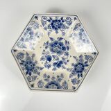 Shallow dish in Delft pottery – Royal Delft - First half of the 20th century
