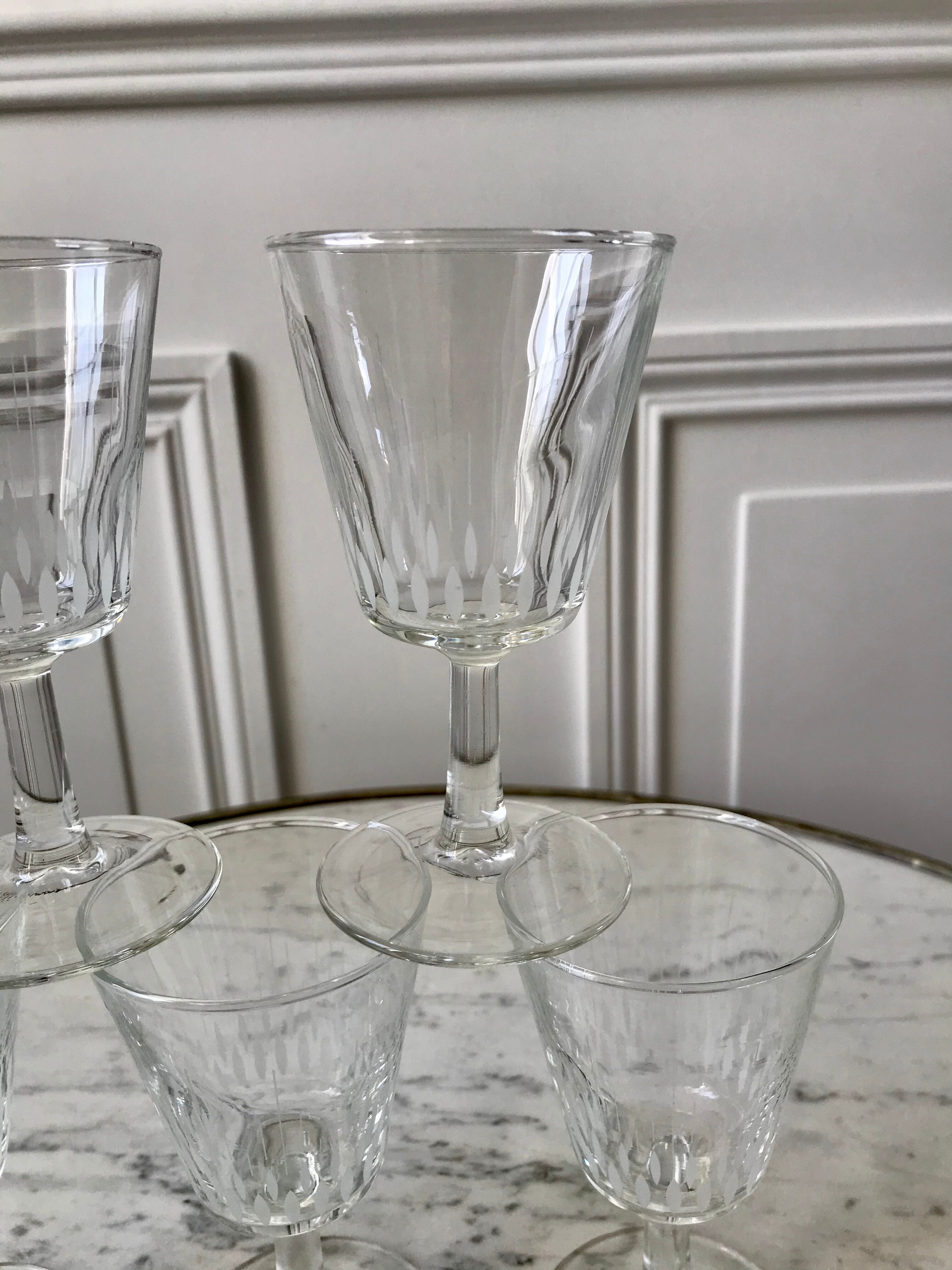 Set of 5 small crystalline glass wine glasses 50-60s