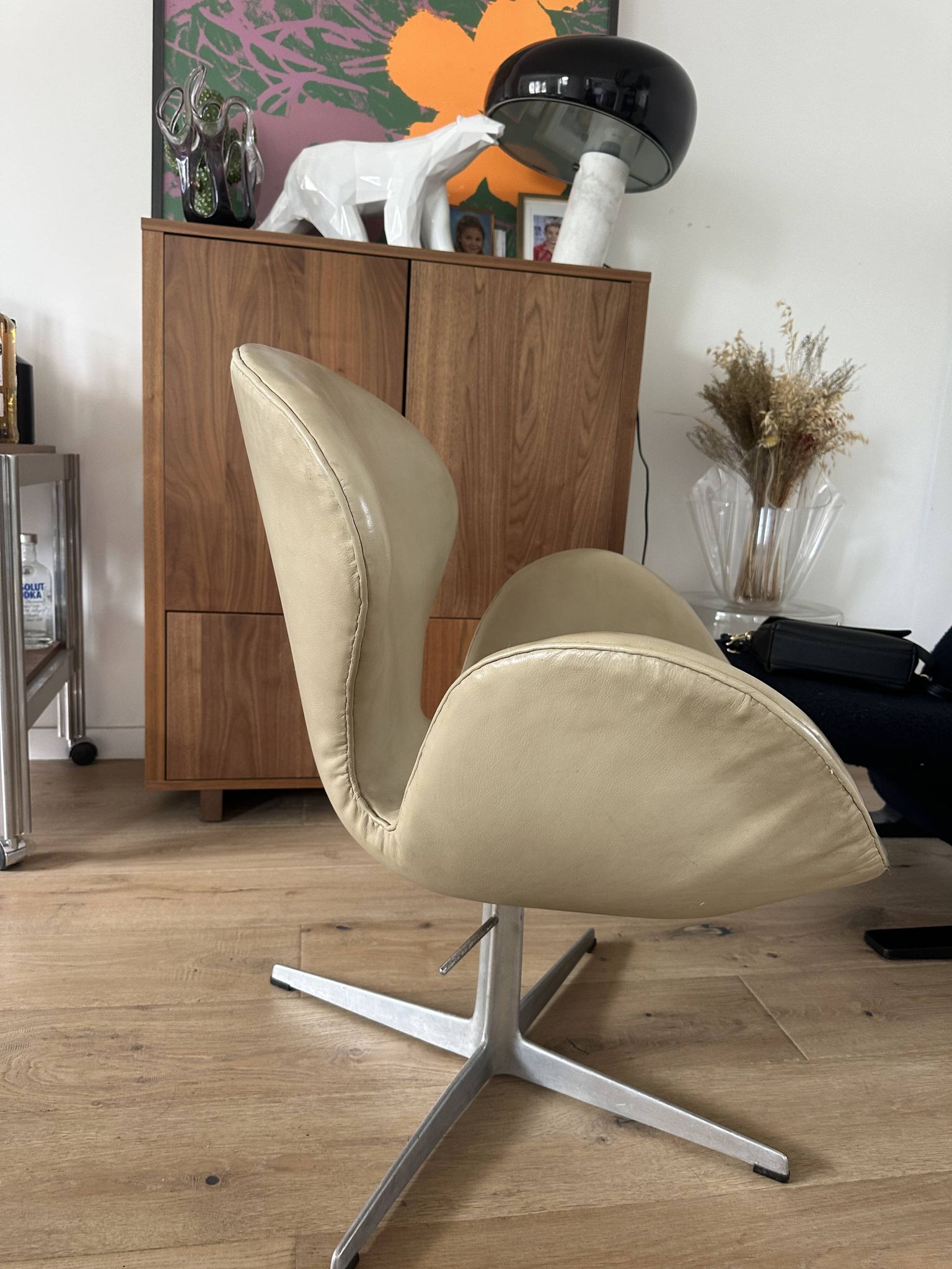 Swan Chair Arne Jacobsen first edition Fritz Hansen 1960s