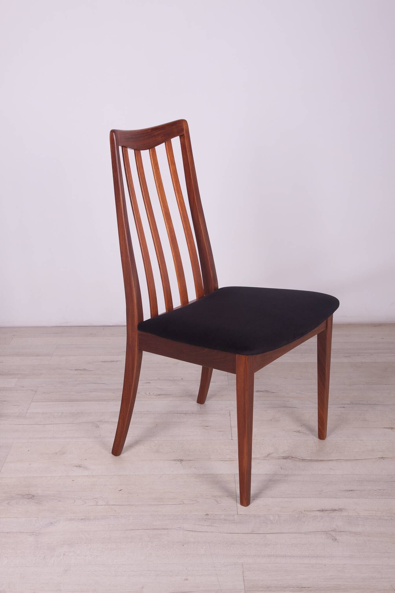 Mid-Century Teak Dining Chairs by Leslie Dandy for G-Plan, 1960s, Set of 4