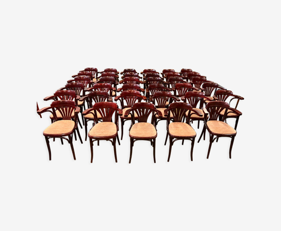 Lot de 35 fauteuils bistrot