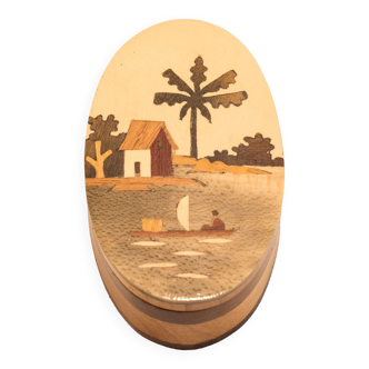 Oval wooden marquetry box