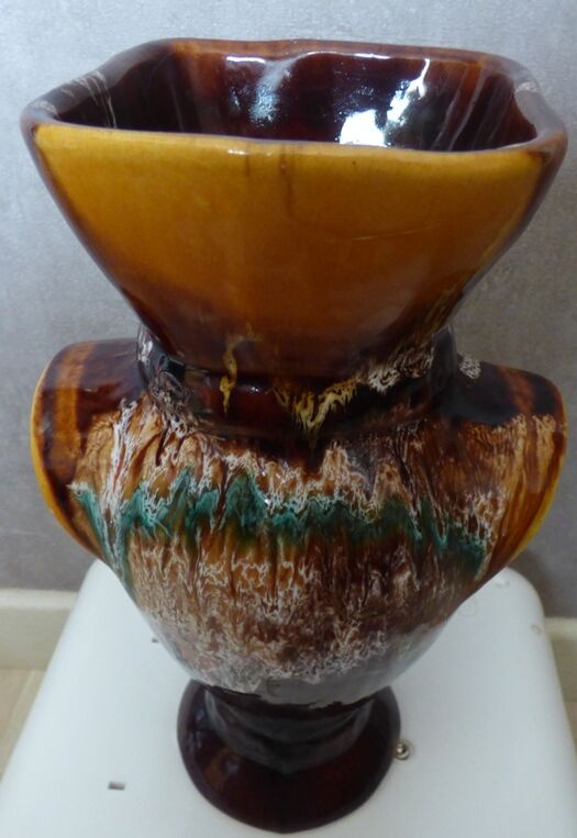 Slurry style vase