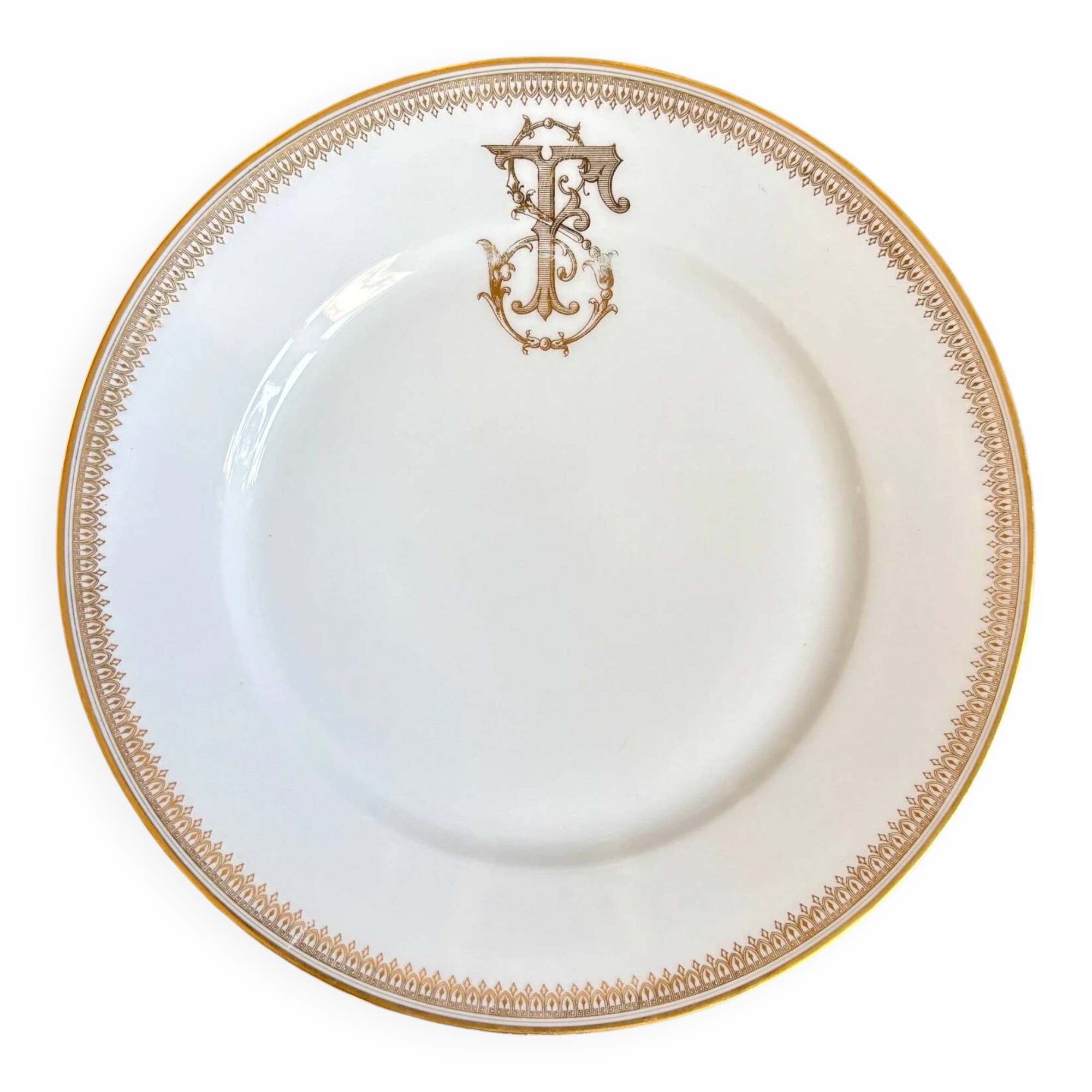 Gold monogrammed porcelain plate "F"