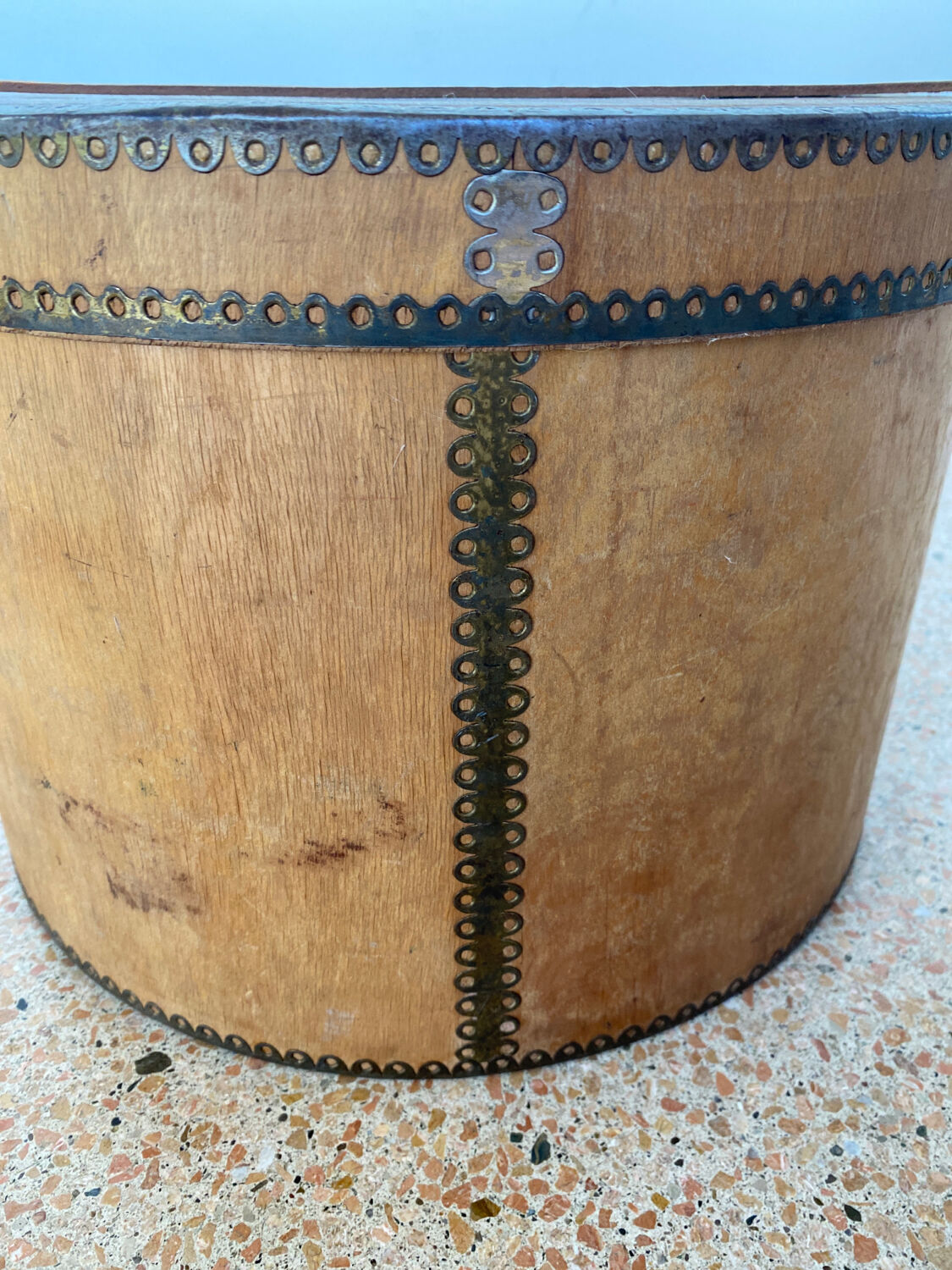 Wooden hat box early twentieth century