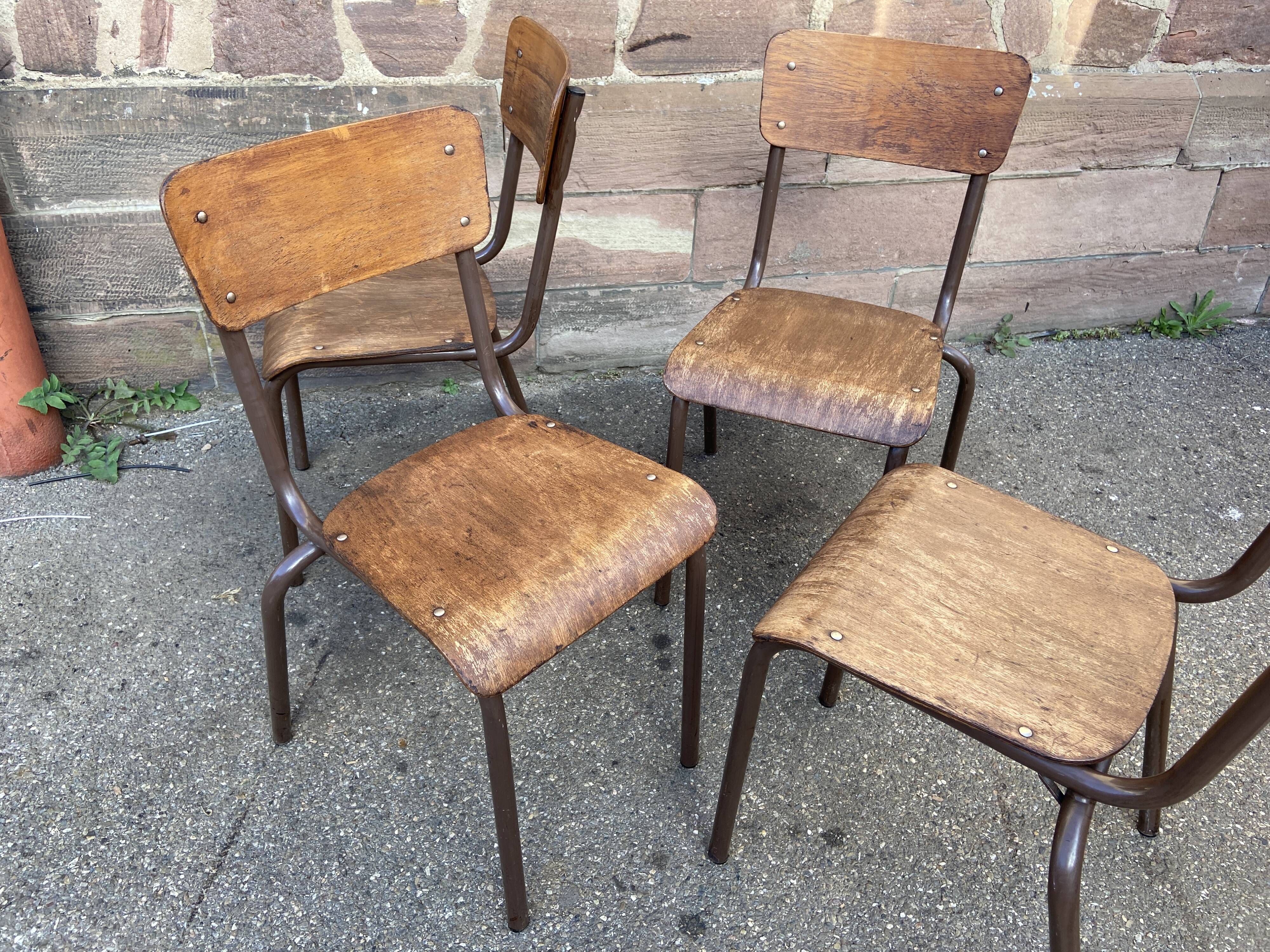 Set of 4 industrial chairs vintage school communities mullca 60s