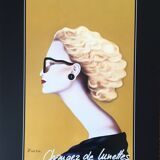 Displays Silmo "change of glasses".