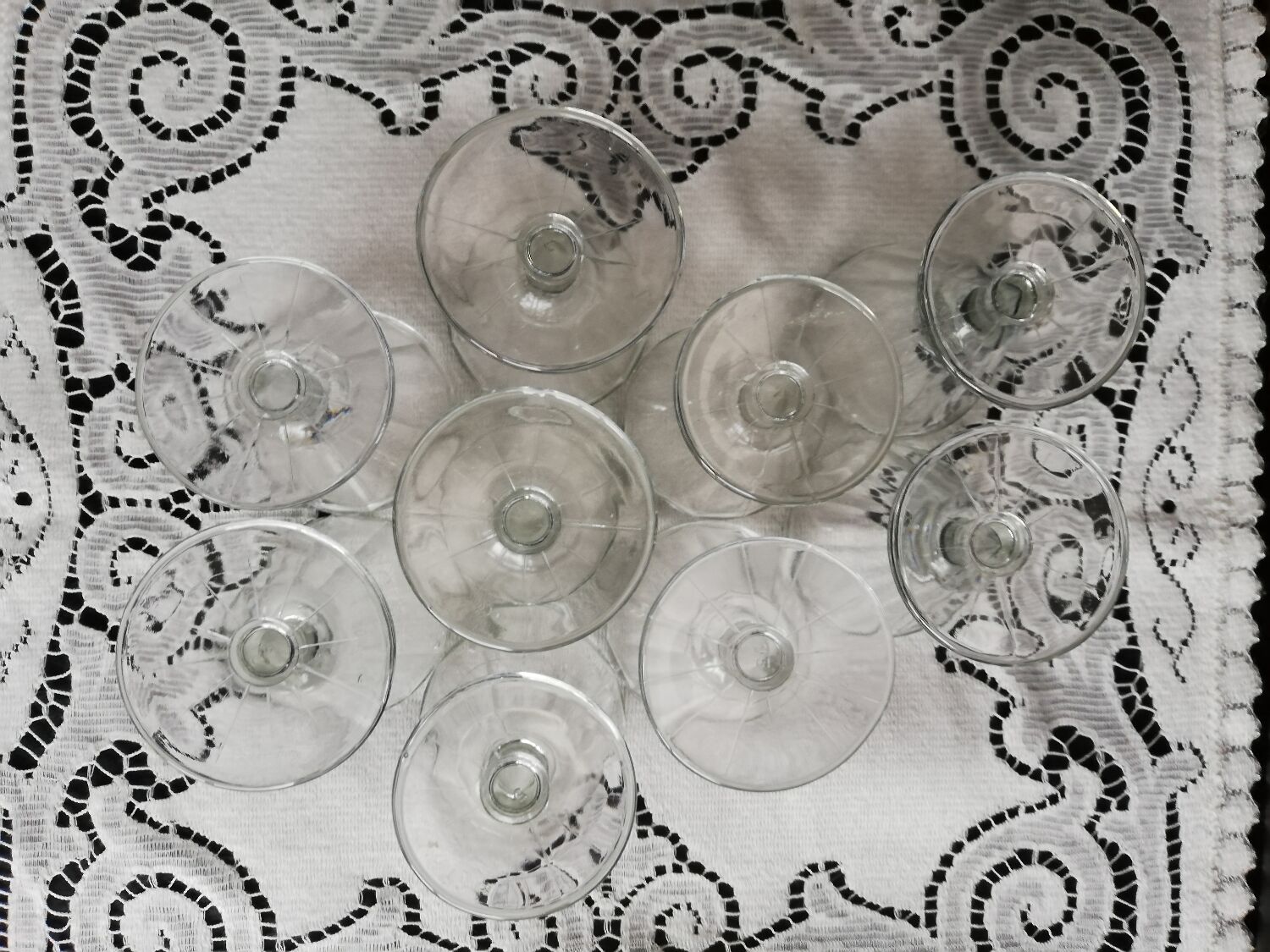 Suite of 9 old bistro wine glasses