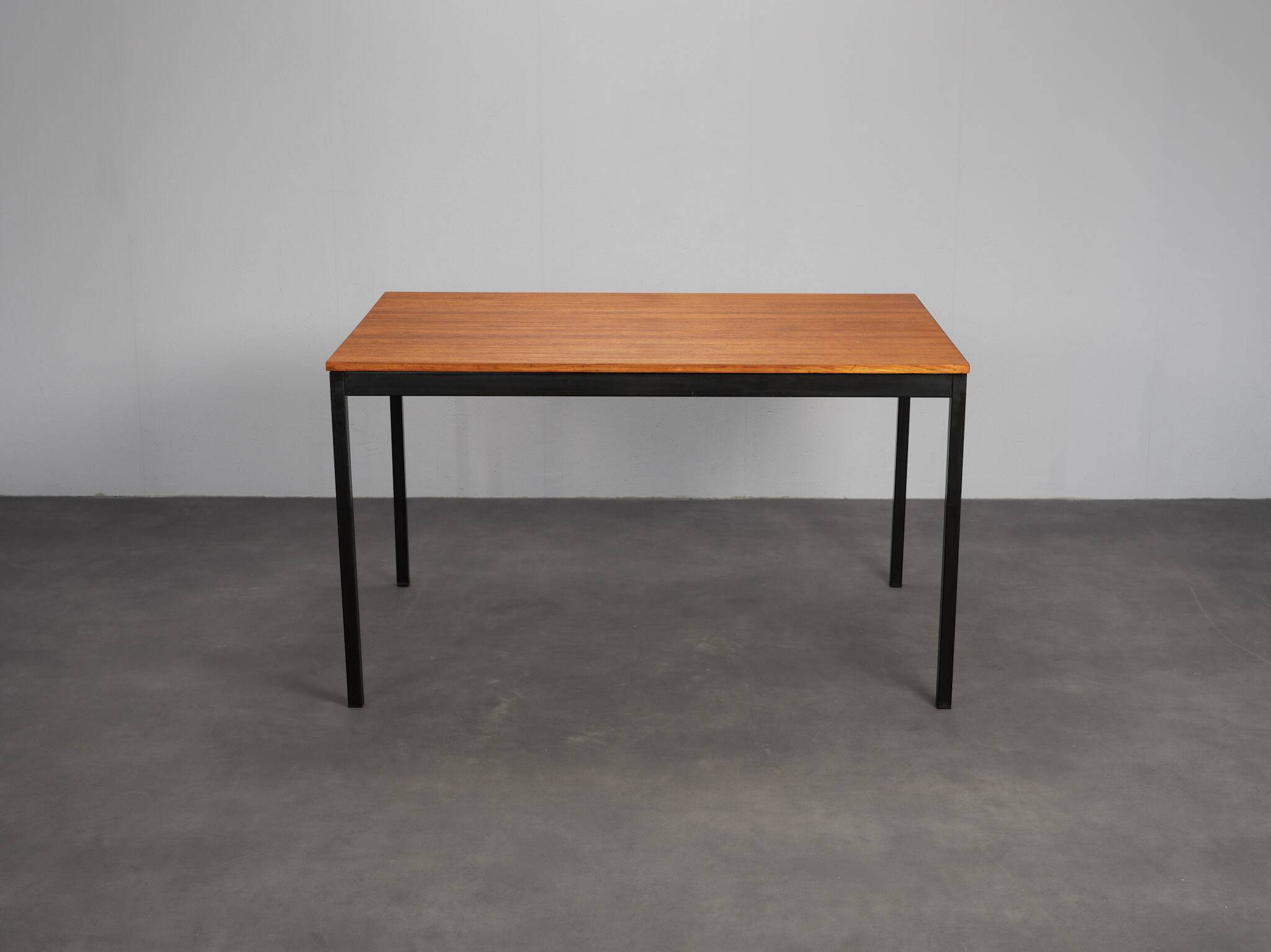 Extendable dining table model 3707 by Gispen, Netherlands, 1960s