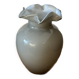 Vase Vintage années 50 en Opaline Grise - Collerette Bleue - H 18,5 cm