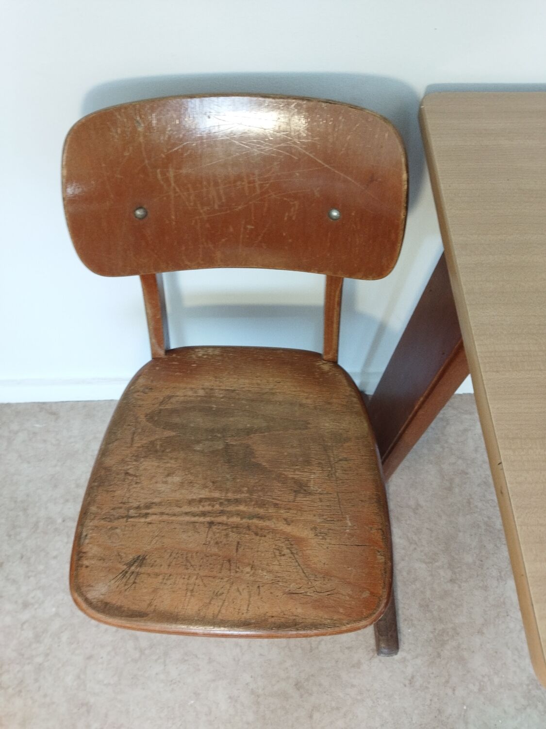 Casala children's desk