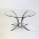 Table basse en verre du milieu du siècle avec cadre chromé
